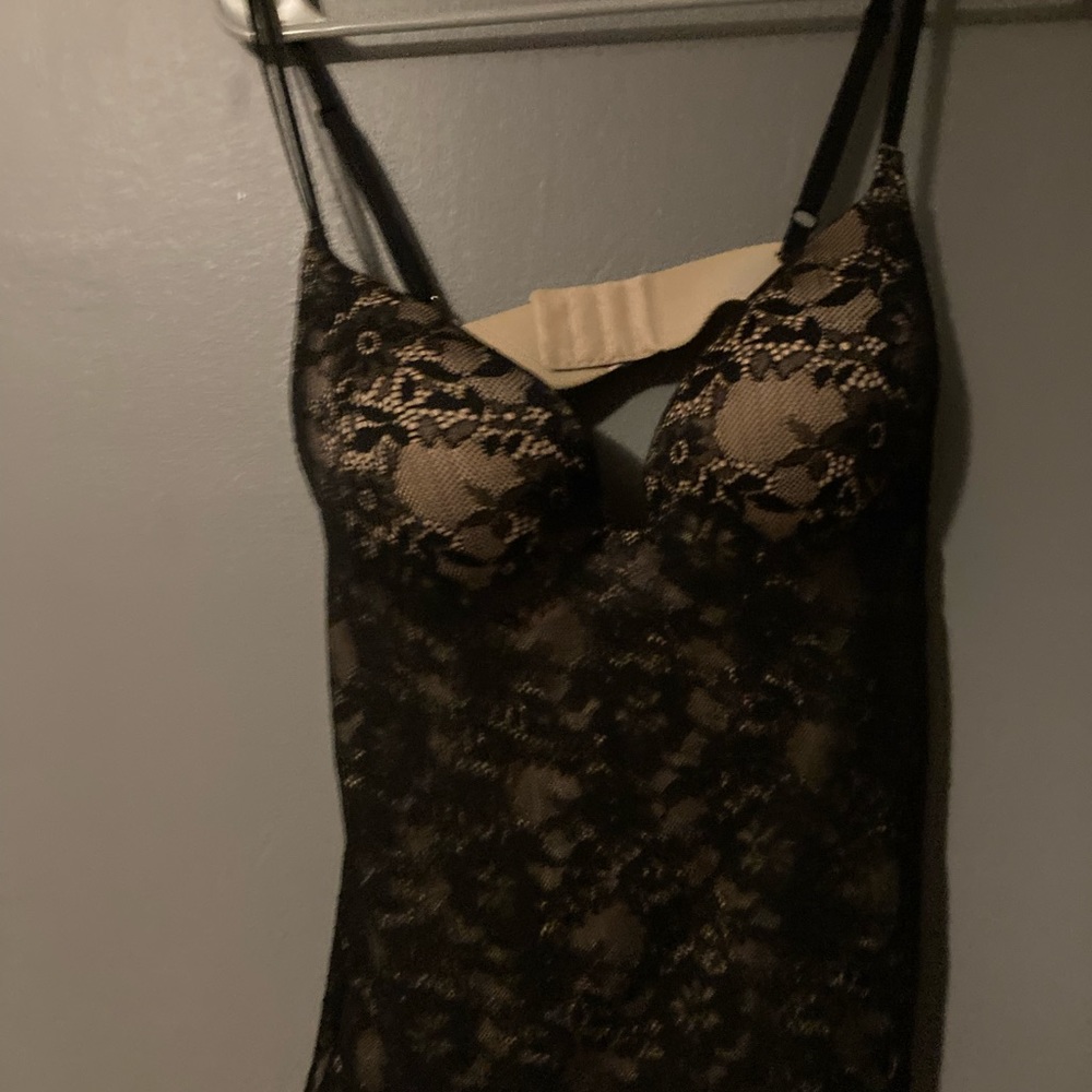 VICTORIA'S SECRET Angels Secret Embrace Push Up Bra Burgundy Lace Camisole 34C